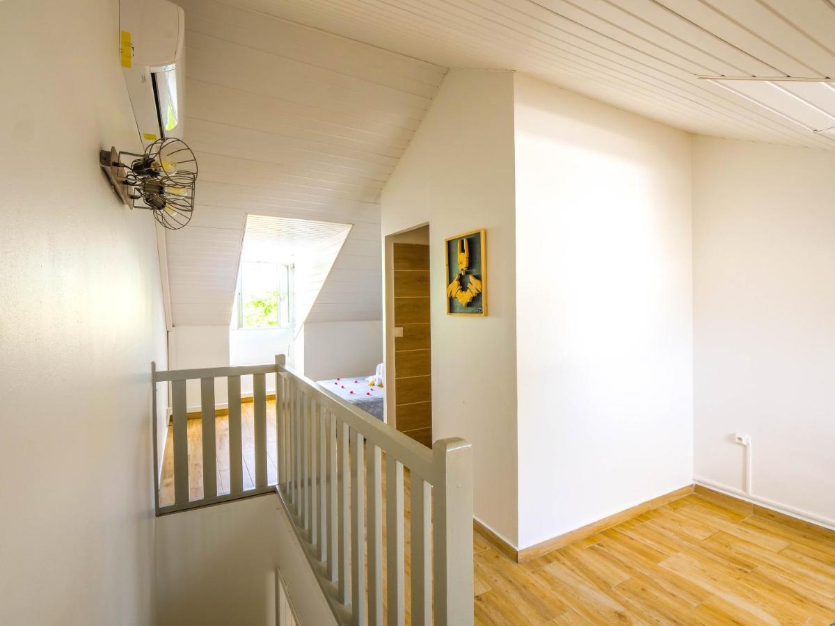 Triplex Yasuke: Vivez L'Experience Pop Art Et Geek En Plein Coeur De Petit-Bourg Villa Eksteriør billede